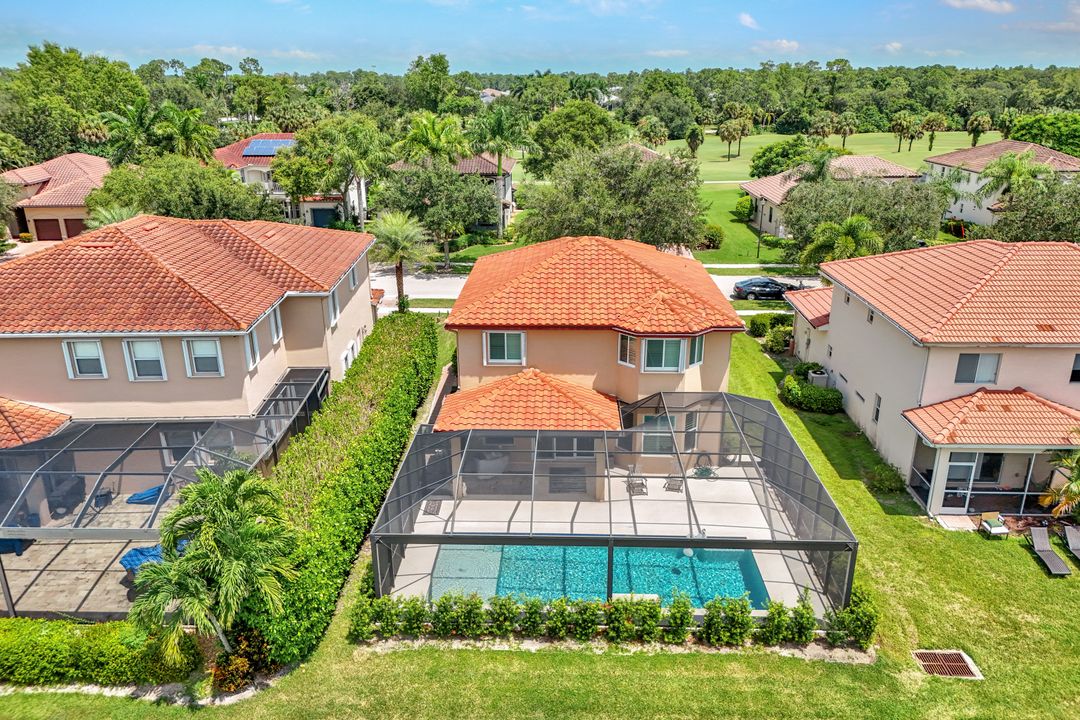 1764 Birdie Dr, Naples, FL 34120