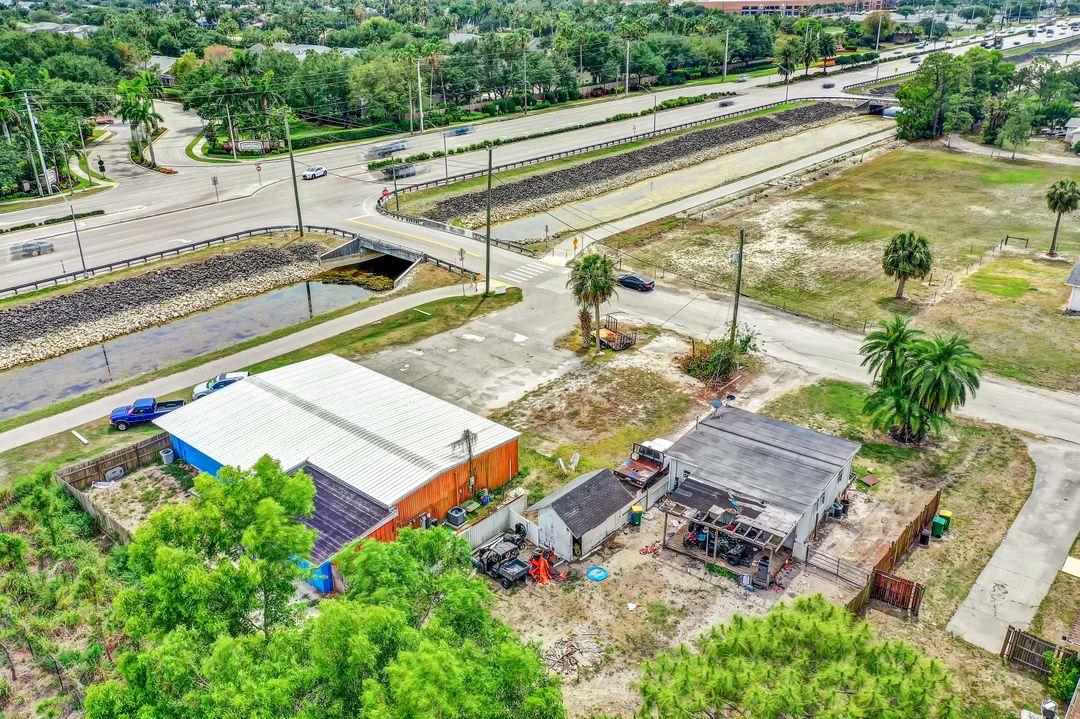 100 Rose Blvd, Naples, FL 34119
