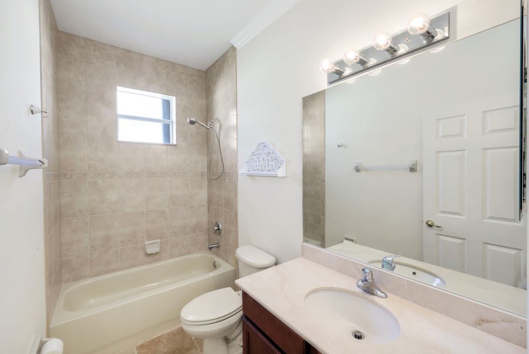 5321 SW 23rd Ave, Cape Coral, FL 33914