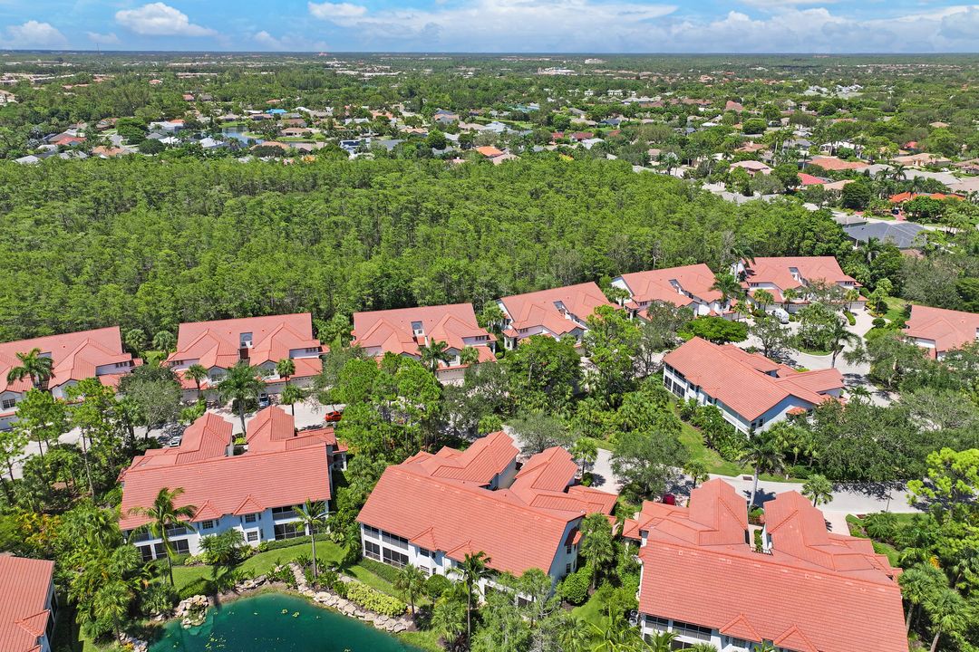 2240 Hawksridge Dr #2201, Naples, FL 34105