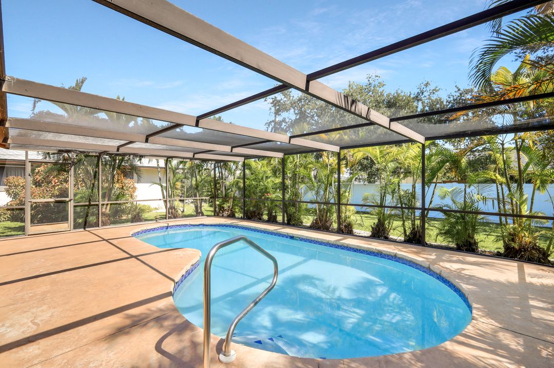 4131 SW 1st Pl, Cape Coral, FL 33914