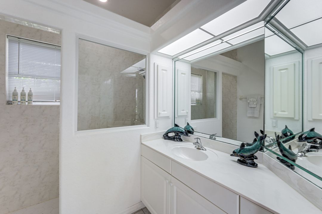 3712 SE 17th Pl, Cape Coral, FL 33904