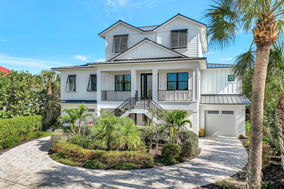 1044 Fish Crow Rd, Sanibel, FL 33957