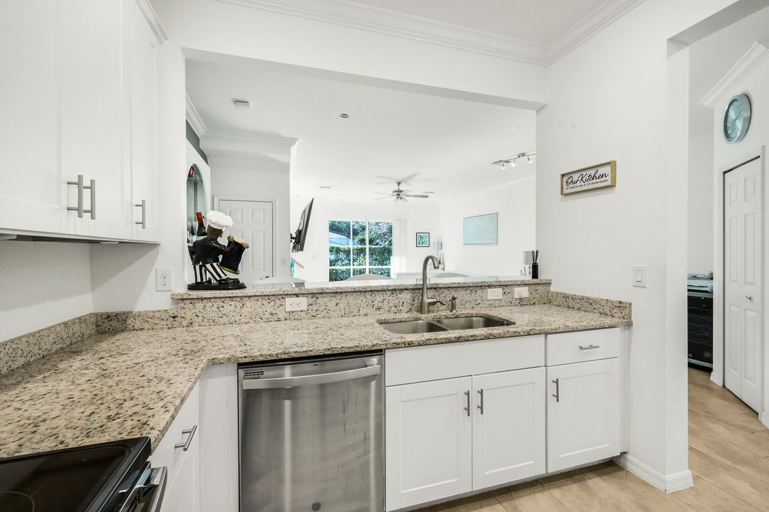 12054 Via Lighthouse Ln, Fort Myers, FL 33913