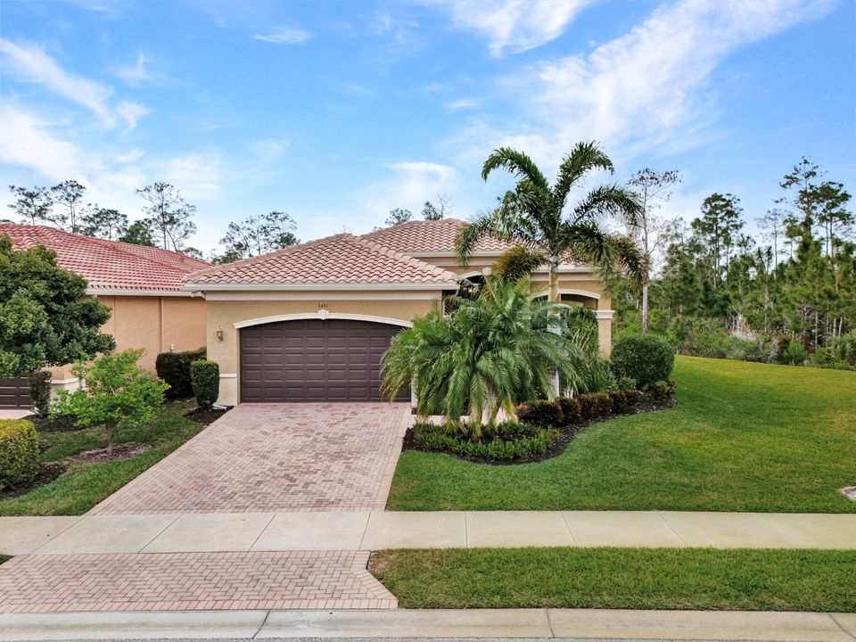 3491 Pacific Dr, Naples, FL 34119