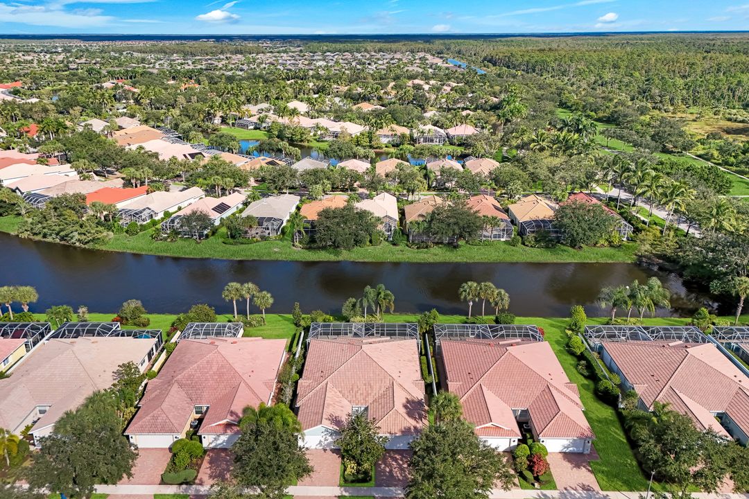 28971 Vermillion Ln, Bonita Springs, FL 34135