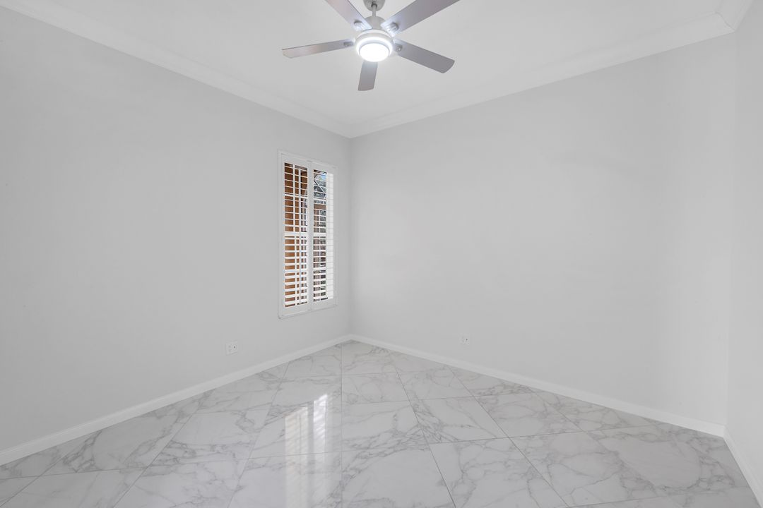 3759 Whidbey Way, Naples, FL 34119