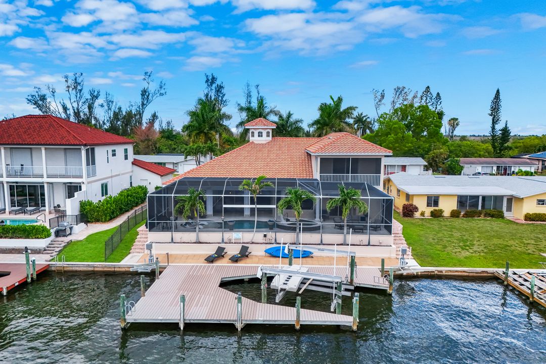 5929 SW 1st Ct, Cape Coral, FL 33914