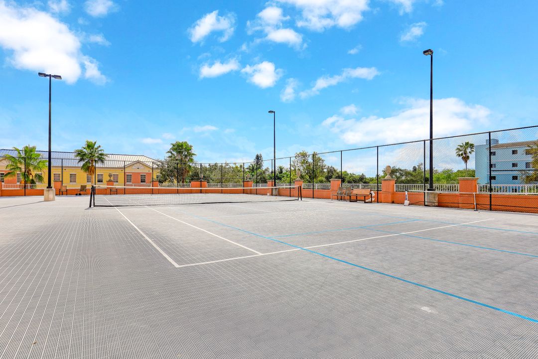 2743 First St #102, Fort Myers, FL 33916