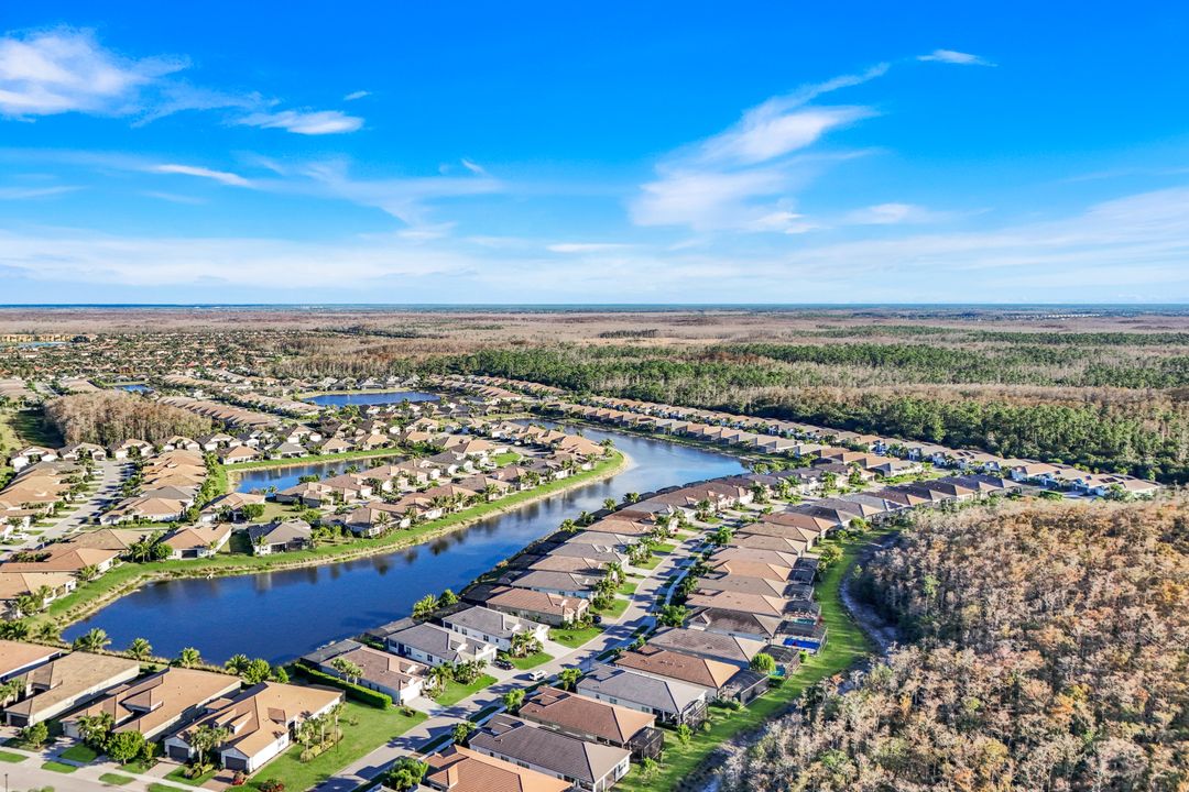 28560 Twain Dr, Bonita Springs, FL 34135