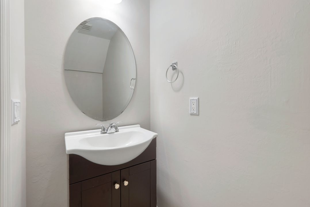14165 Winchester Ct #102, Naples, FL 34114