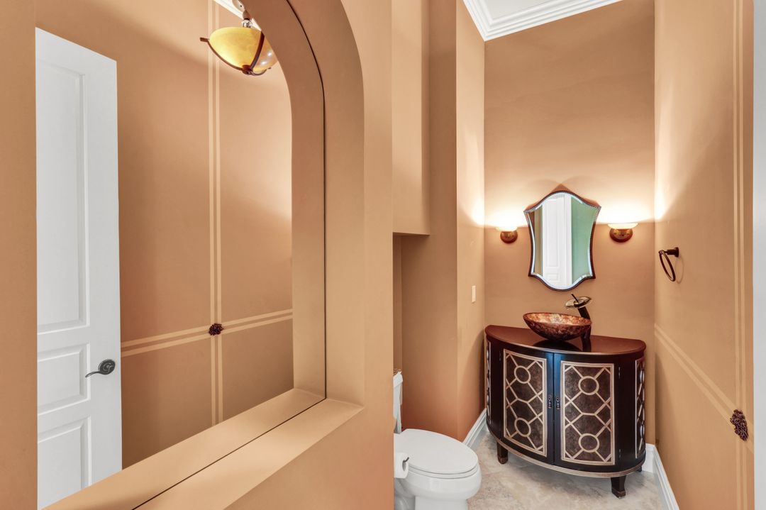 4806 Regal Dr, Bonita Springs, FL 34134