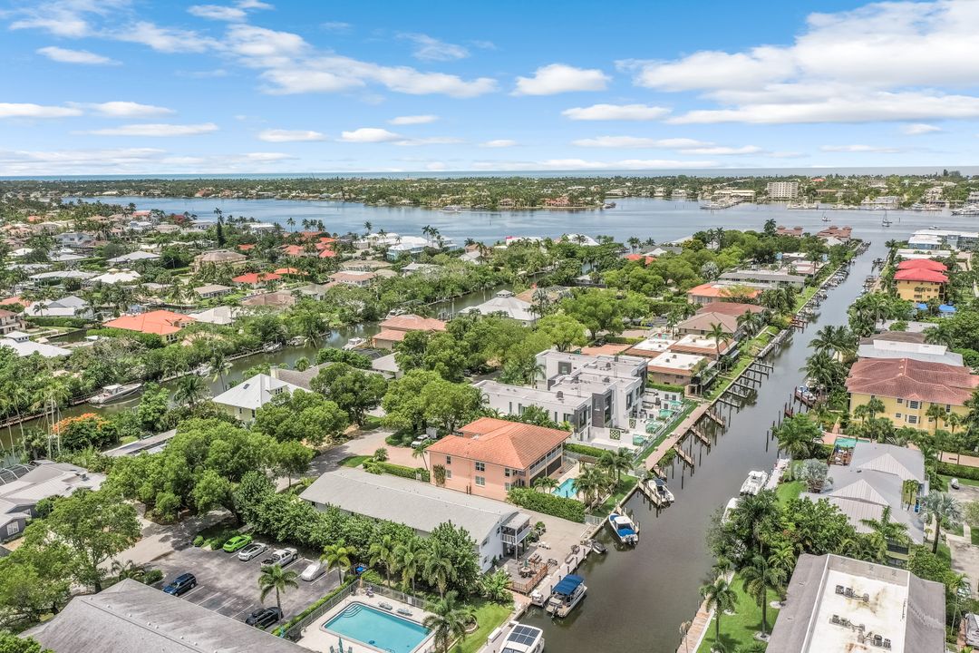 1605 Chesapeake Ave #4, Naples, FL 34102