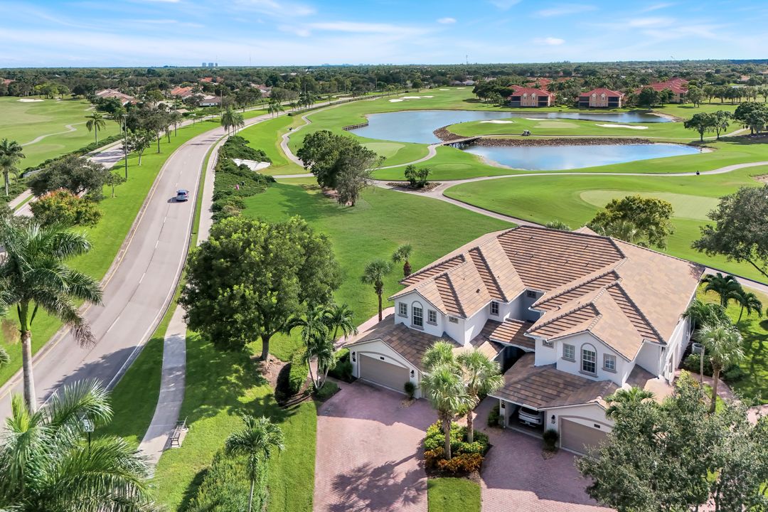 6875 Ascot Dr #102, Naples, FL 34113