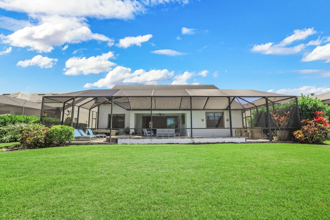 9373 Surfbird Ct, Naples, FL 34120