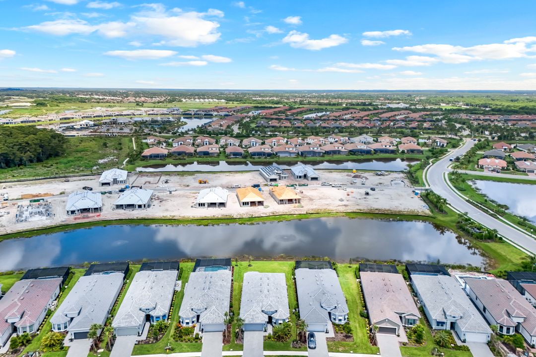 15653 Triesta Ln, Naples, FL 34114