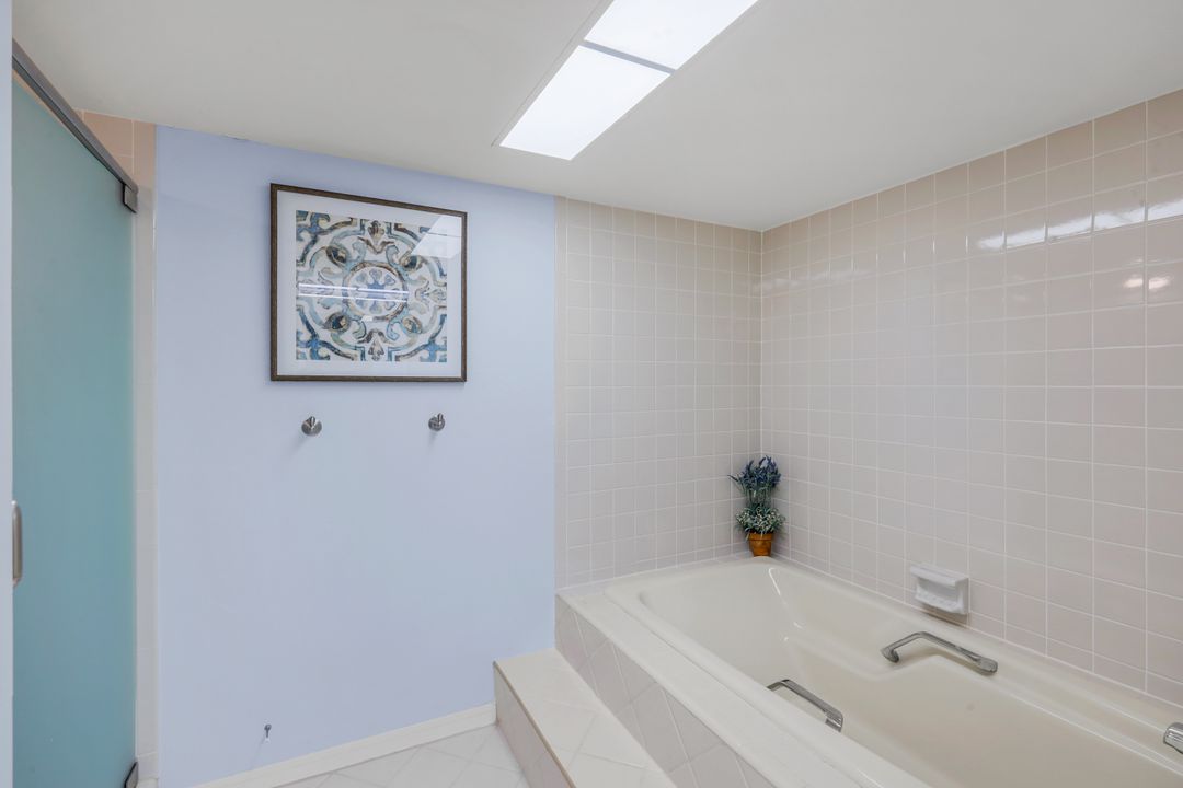 6258 Cougar Run #301, Fort Myers, FL 33908