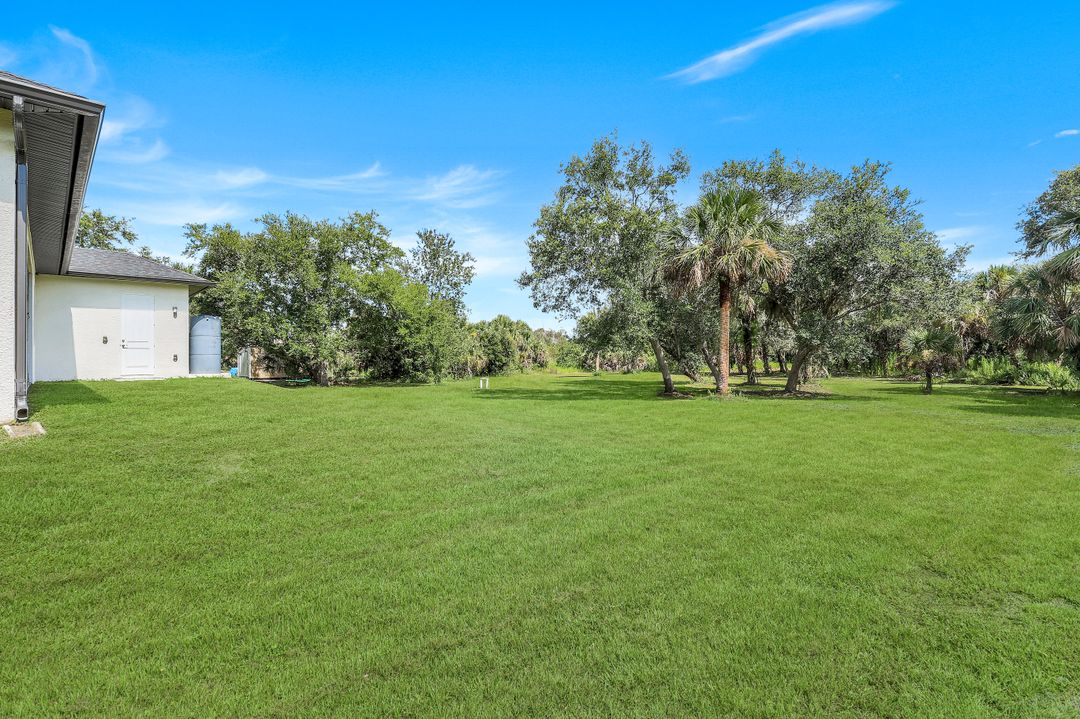 763 35th Ave NW, Naples, FL 34120