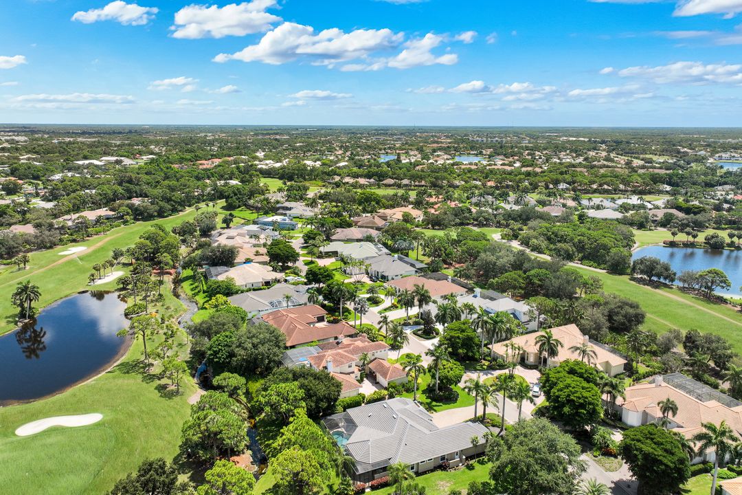 260 Cheshire Way, Naples, FL 34110