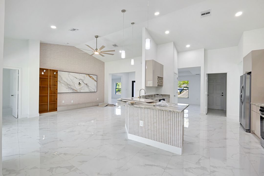 1213 Magnolia Ave, Lehigh Acres, FL 33972