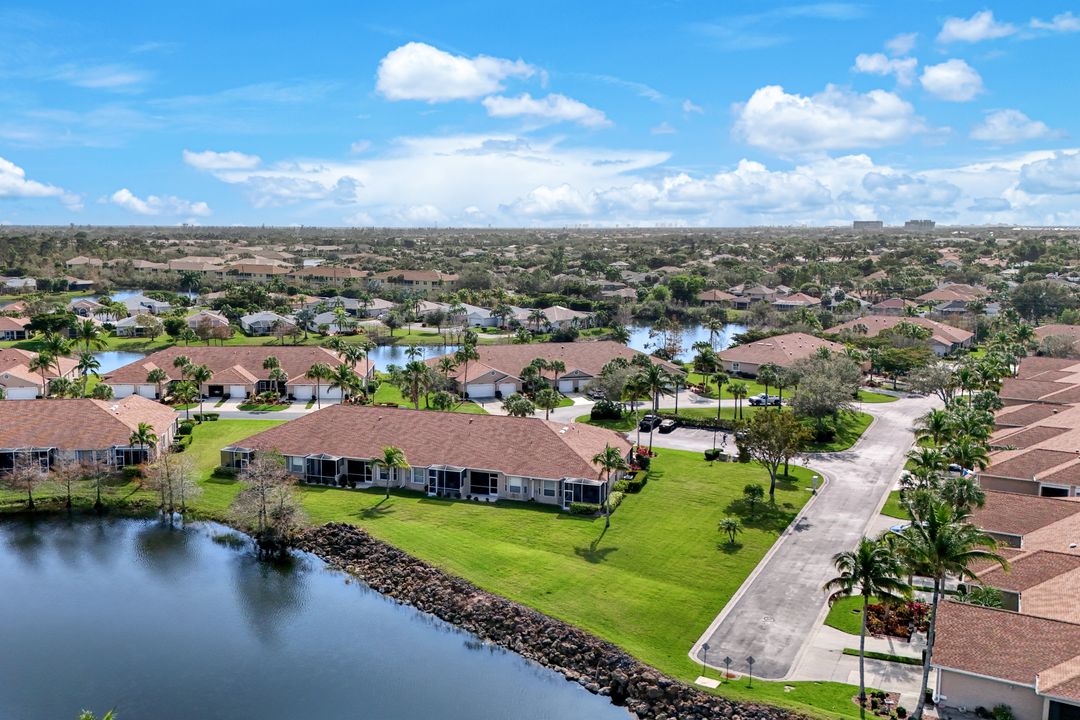 14271 Hilton Head Dr, Fort Myers, FL 33919