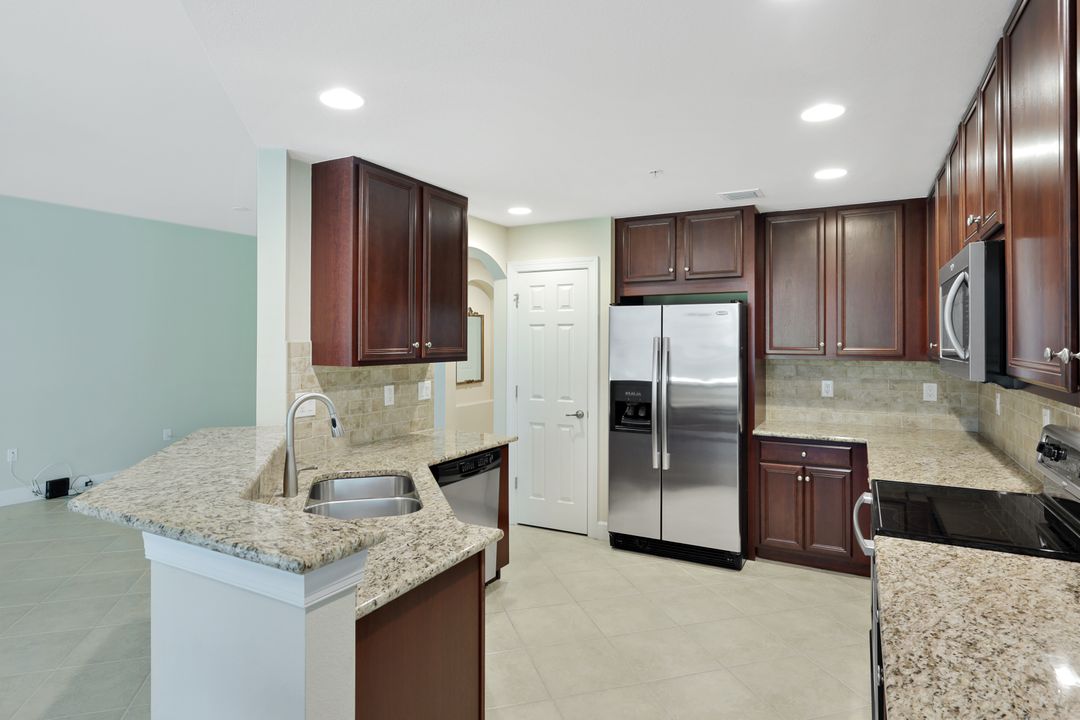 9516 Ironstone Terrace #101, Naples, FL 34120