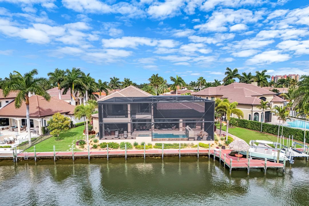 5703 Yardarm Ct, Cape Coral, FL 33914