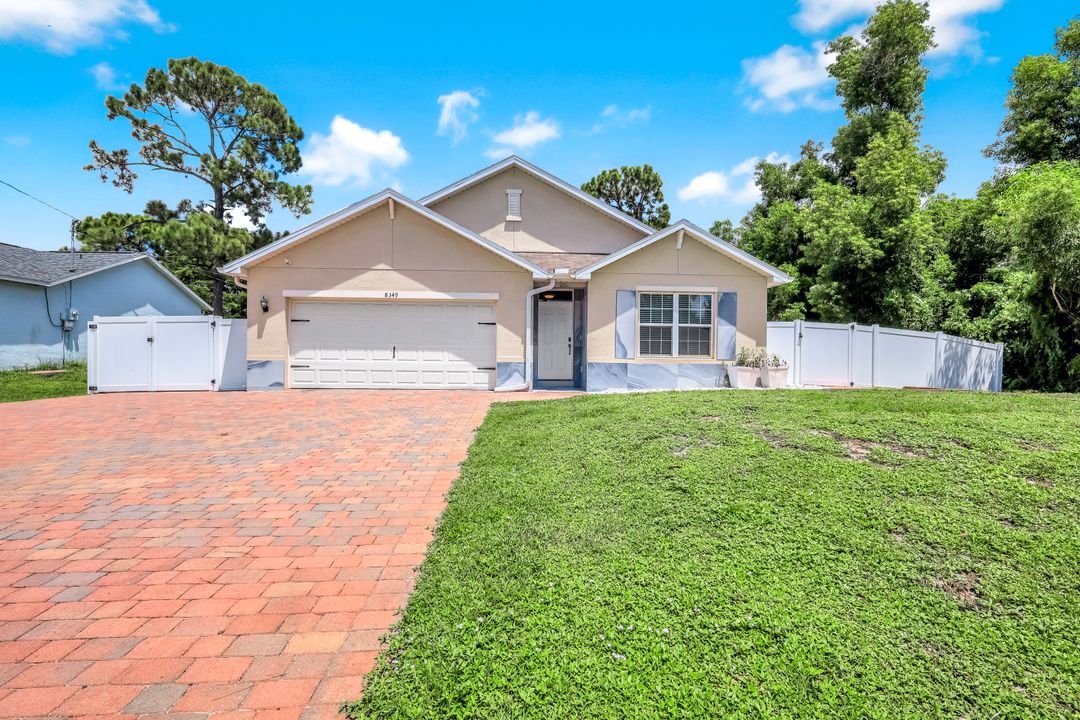 8349 Butternut Rd, Fort Myers, FL 33967