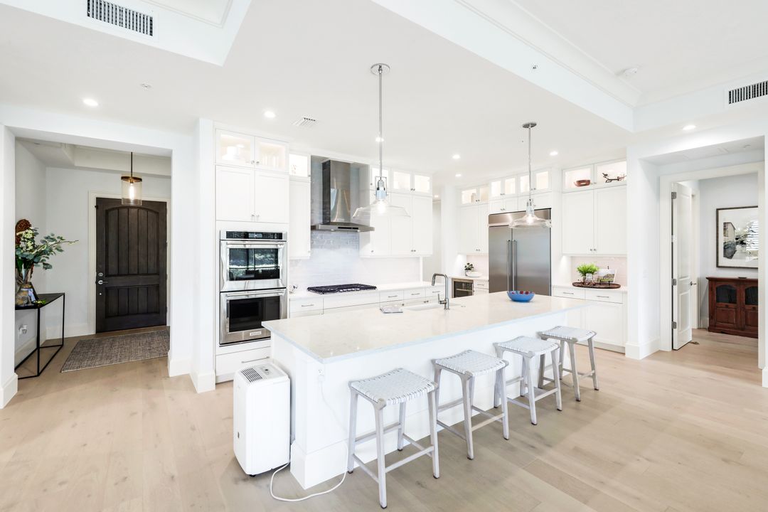 16320 Corsica Way #102, Naples, FL 34110