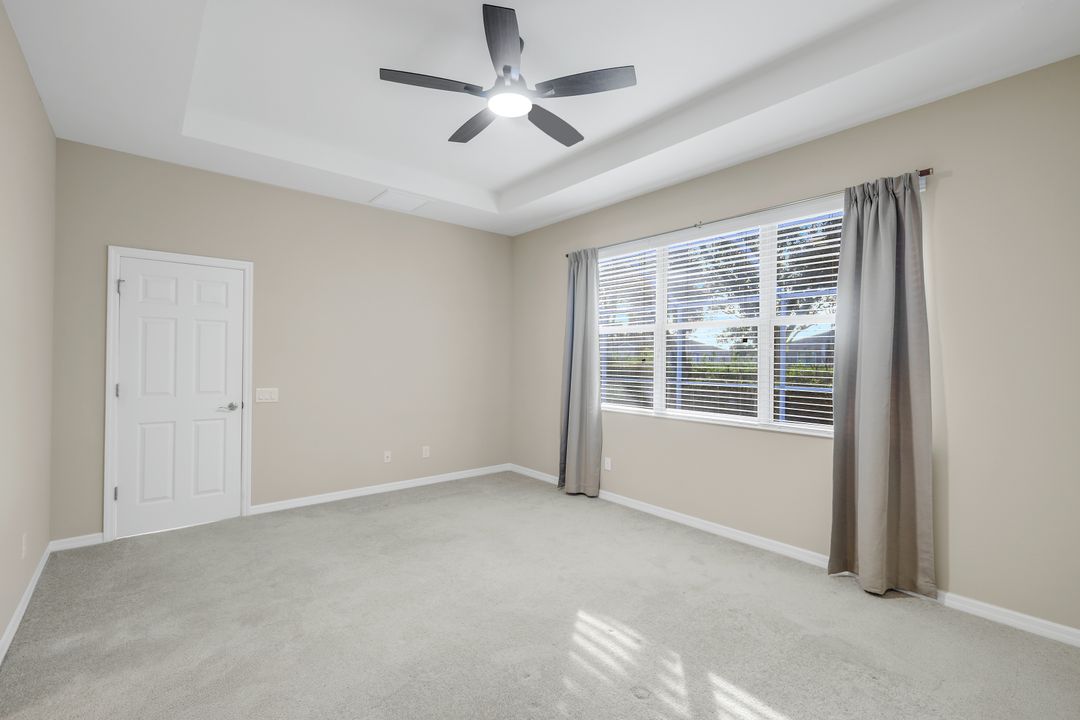 2730 Brightside Ct, Cape Coral, FL 33991