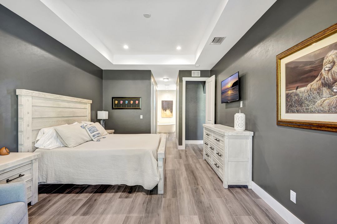 2801 NW 15th St, Cape Coral, FL 33993