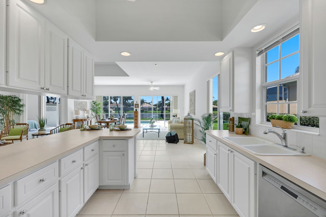 3730 Whidbey Way, Naples, FL 34119