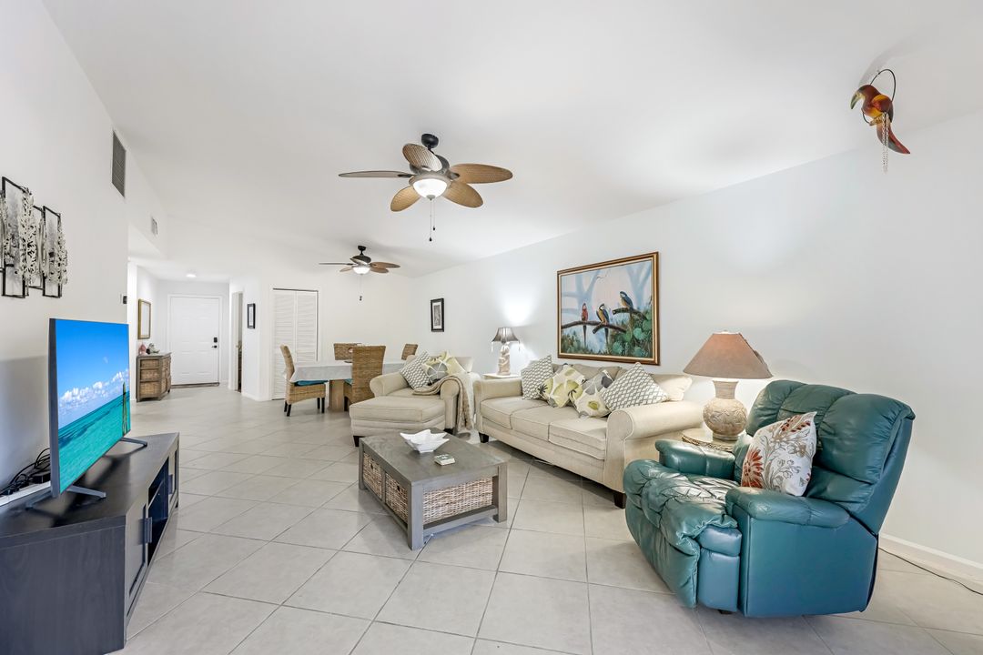 509 Roma Ct #202, Naples, FL 34110