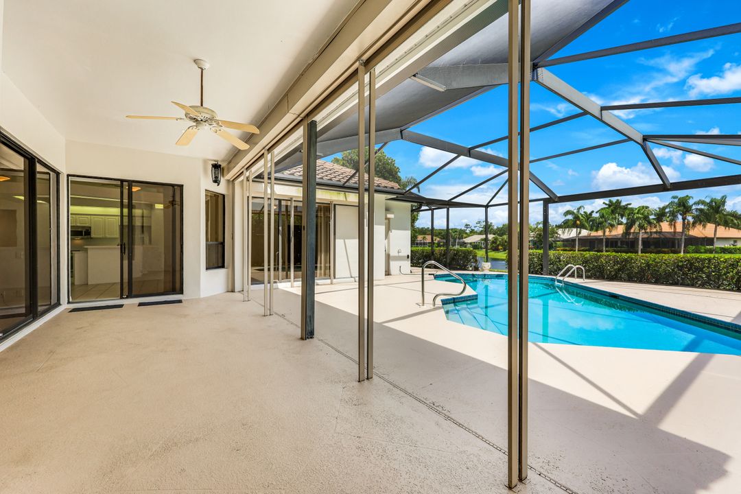 11726 Night Heron Dr, Naples, FL 34119