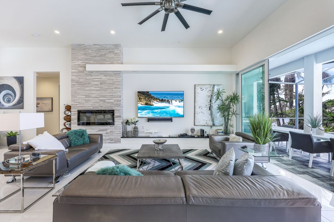 3412 SE 22nd Ave, Cape Coral, FL 33904