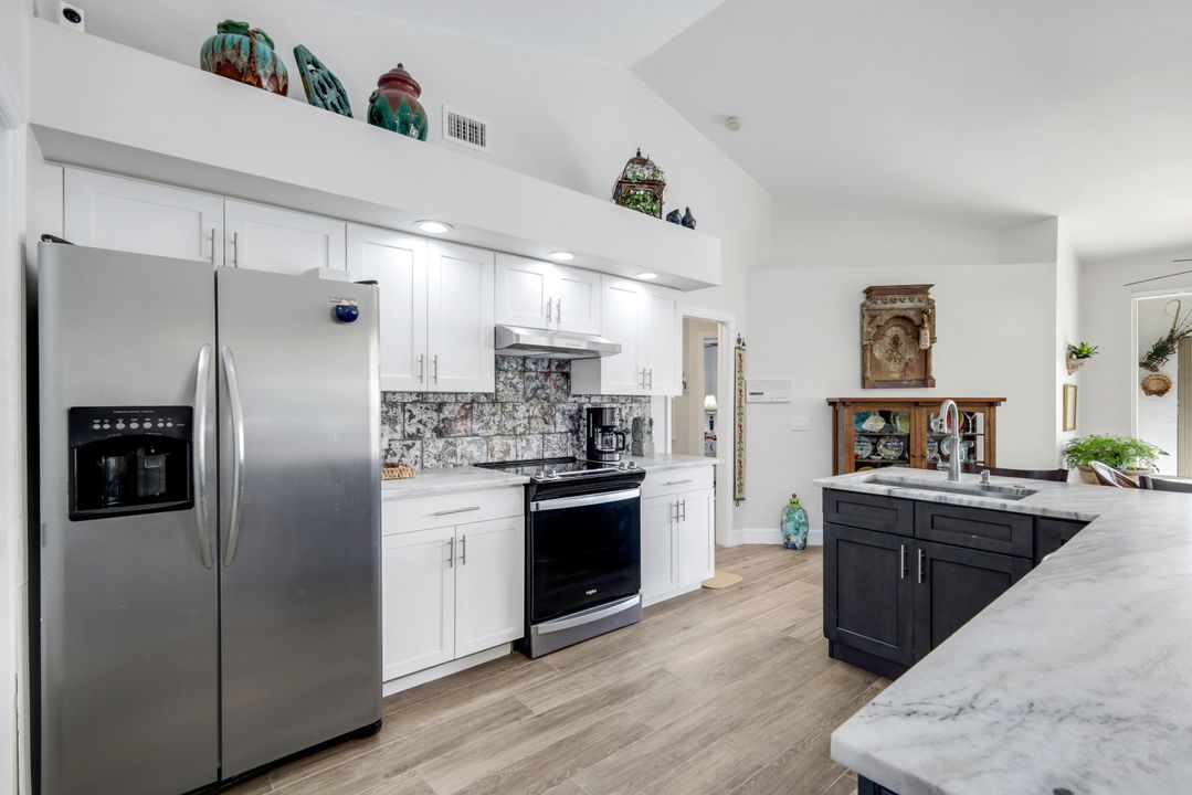 4913 SW 11th Ave, Cape Coral, FL 33914