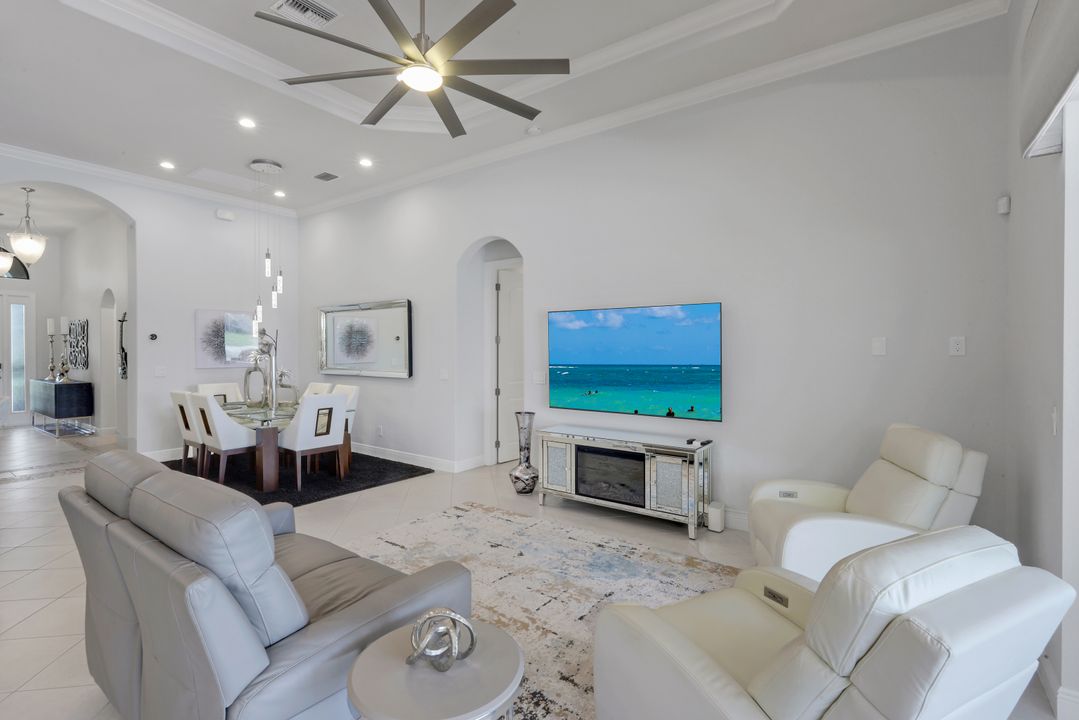 28429 San Amaro Dr, Bonita Springs, FL 34135