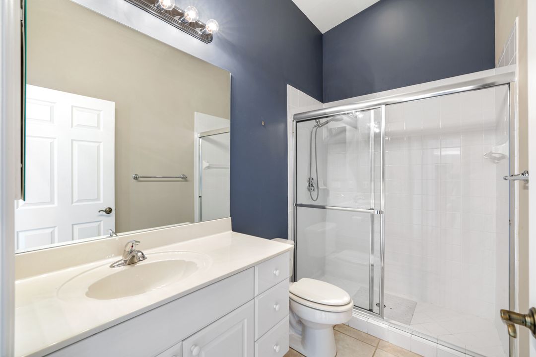 2055 Cascades Dr #4, Naples, FL 34112