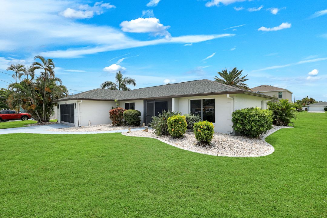 1202 SE 14th Terrace, Cape Coral, FL 33990