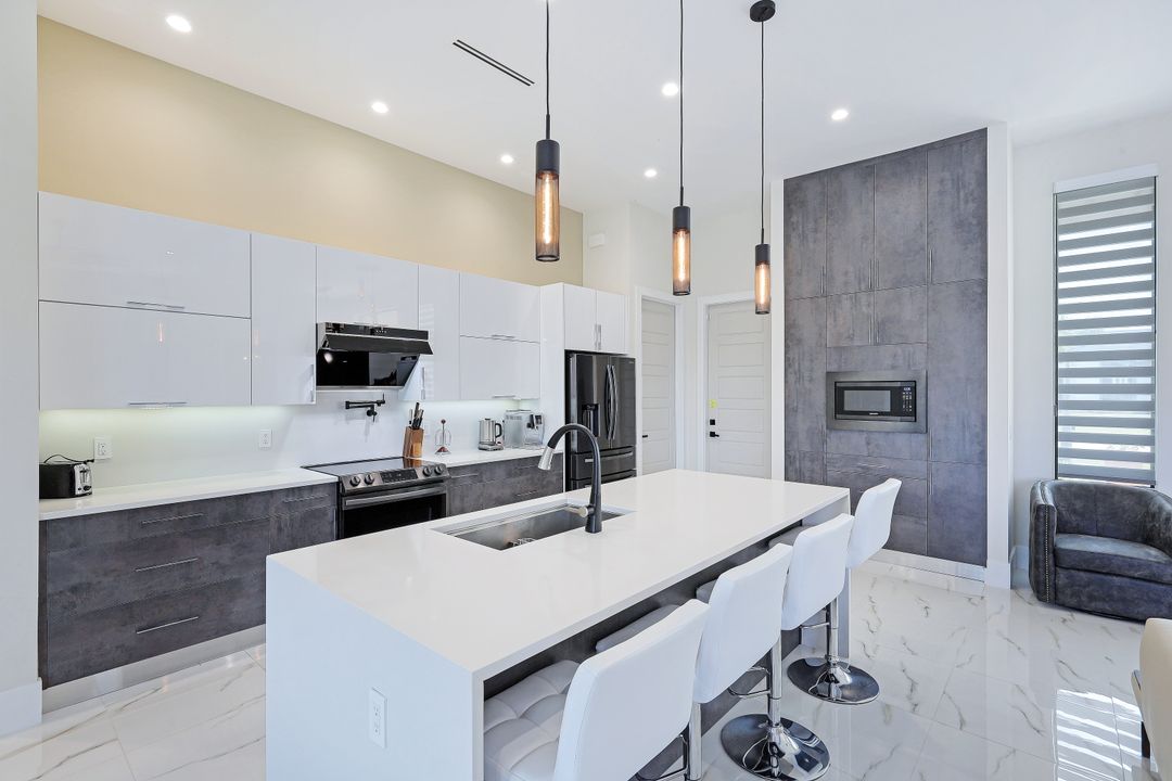 309 SW 47th St, Cape Coral, FL 33914