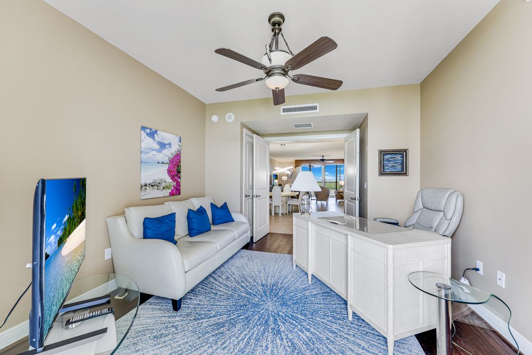 1050 Borghese Ln #605, Naples, FL 34114