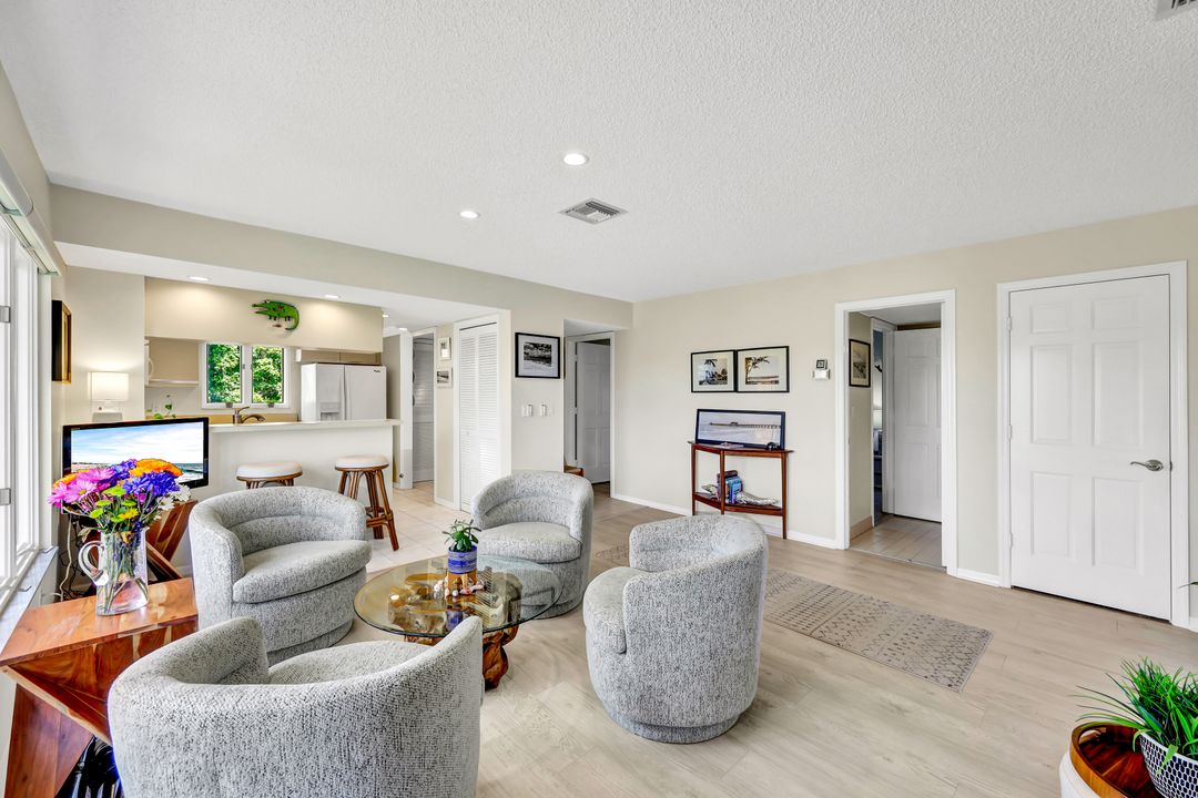 1601 Spoonbill Ln #Unit C, Naples, FL 34105