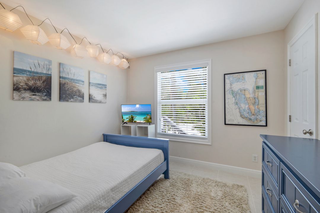 6126 Castaways Ln, Sanibel, FL 33957