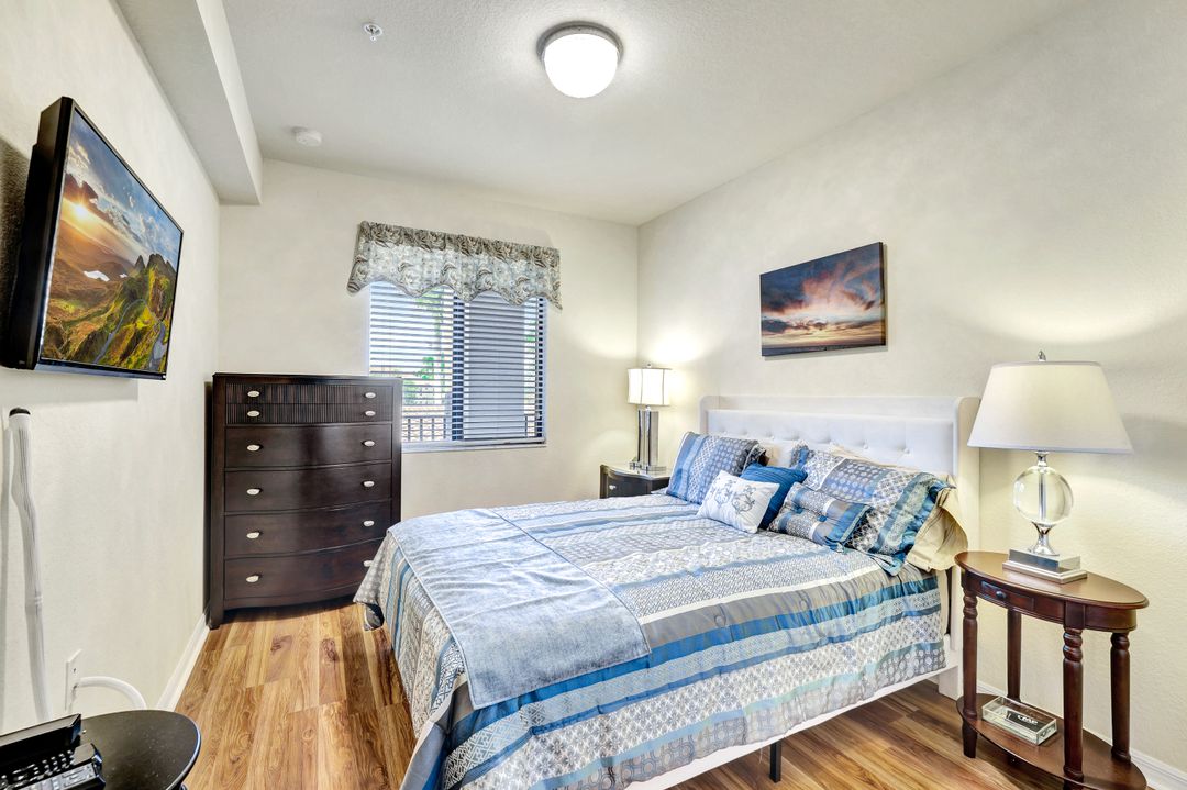 9554 Trevi Ct #4726, Naples, FL 34113