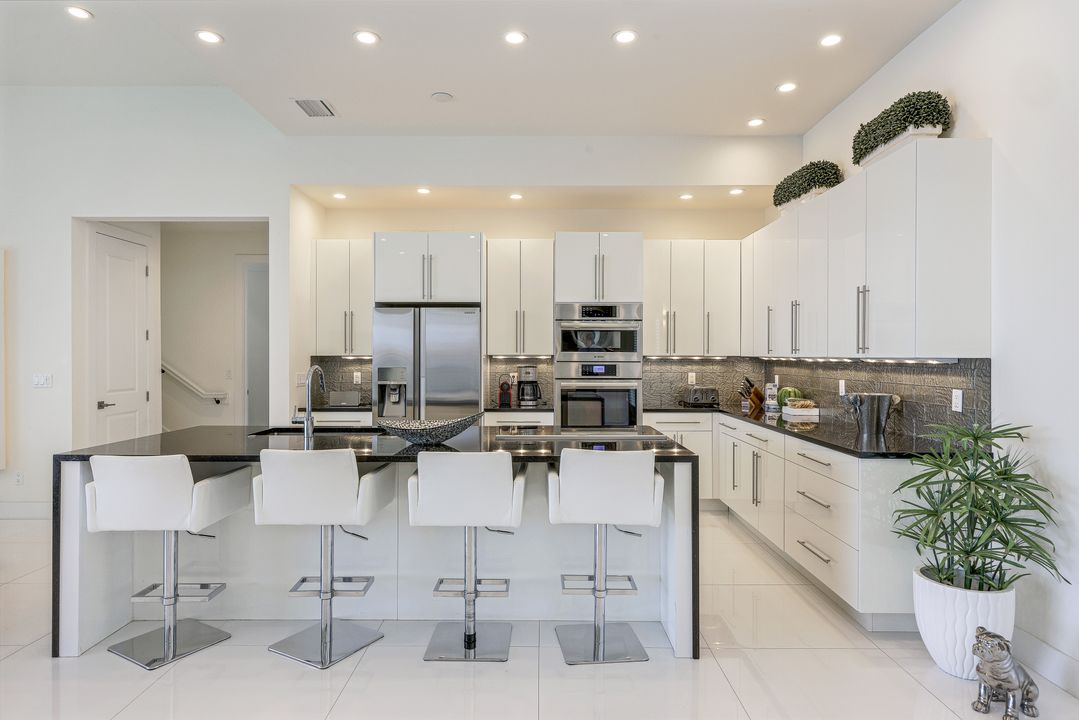 3412 SE 22nd Ave, Cape Coral, FL 33904