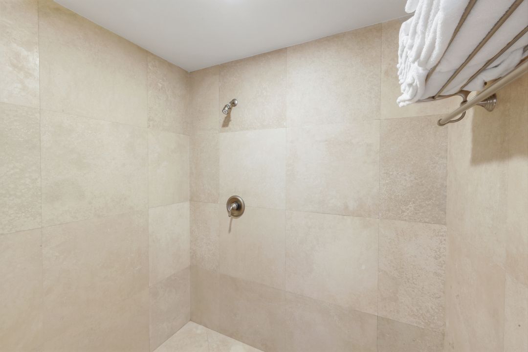 160 Palm St #PH 5, Marco Island, FL 34145