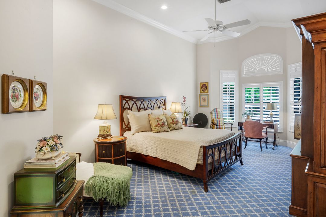 15248 Devon Green Ln, Naples, FL 34110