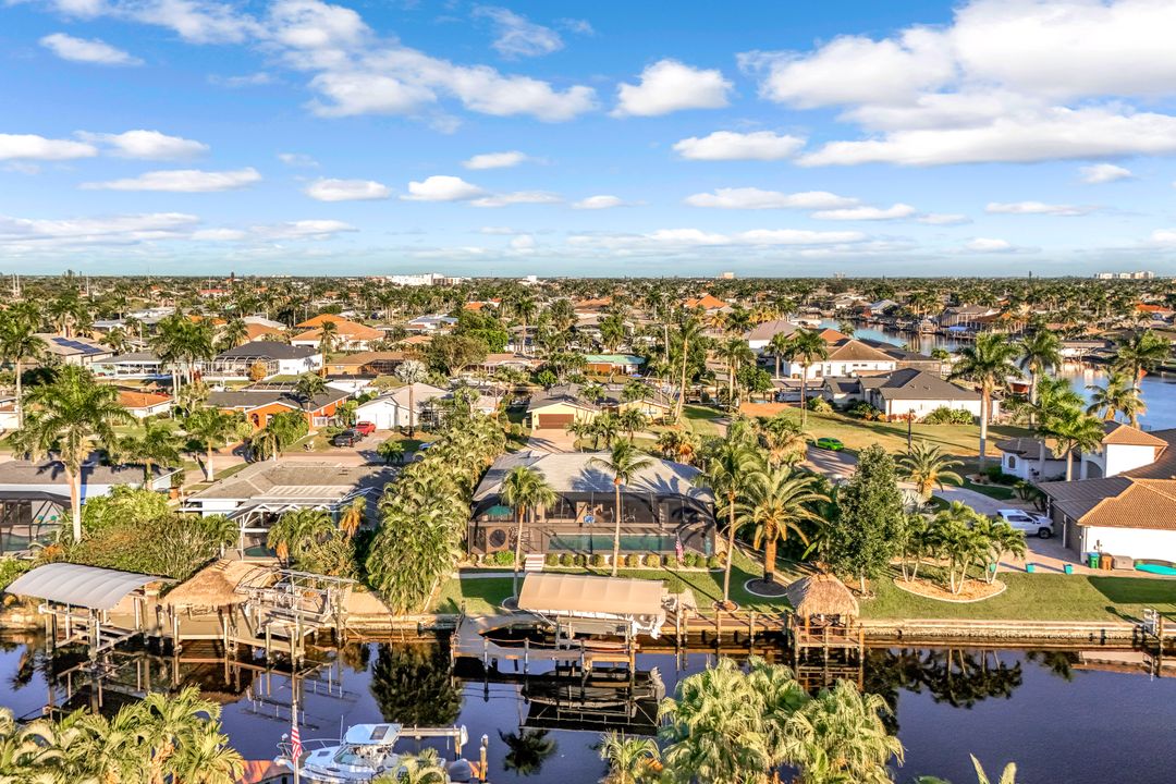 4934 SW 2nd Pl, Cape Coral, FL 33914