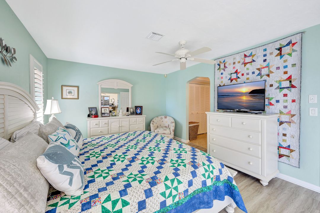 1235 Shenandoah Ct, Marco Island, FL 34145