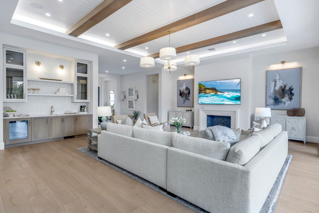 448 Devils Ln, Naples, FL 34103
